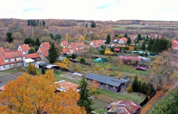 węgorzewski, Węgorzewo, Kolonia Rybacka, Klonowa, Mieszkanie z działką Kolonia Rybacka