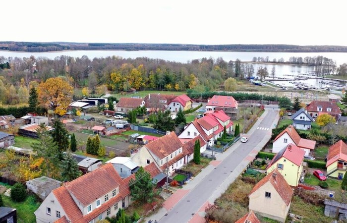 węgorzewski, Węgorzewo, Kolonia Rybacka, Klonowa, Mieszkanie z działką Kolonia Rybacka